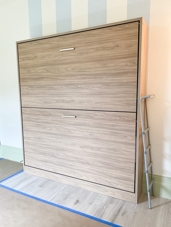 Pensiero Twin Wall Bunk Bed 1