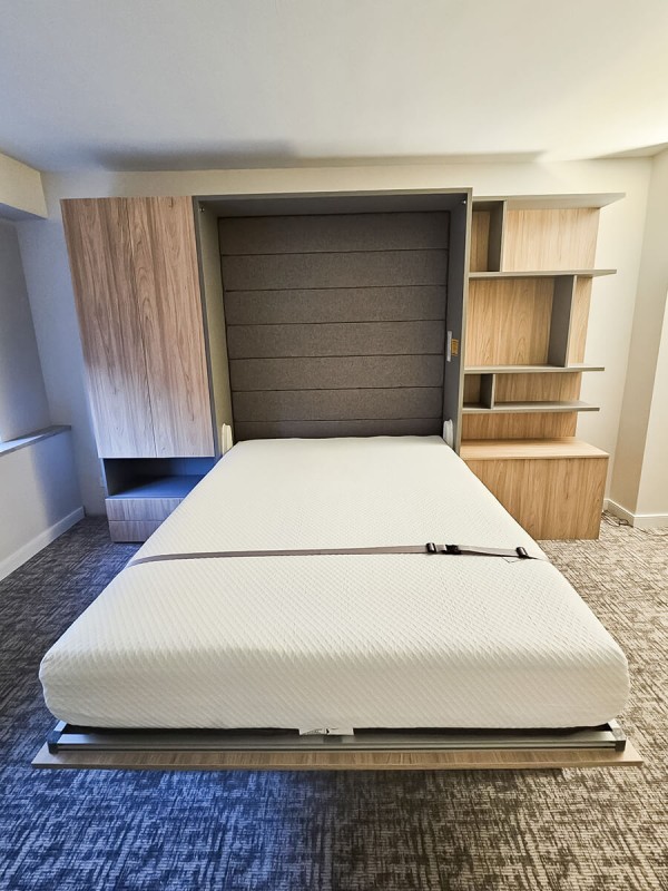 Royal Queen Wall Bed With Desk 82