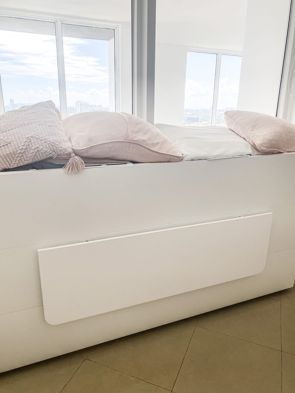 Simple Twin Twin XL Murphy Wall Bed with Desk 2