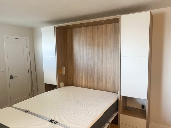 Royal Queen Wall Bed With Desk 20